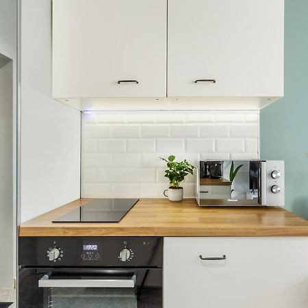 ורשה Charming Apartment In The City Center מראה חיצוני תמונה