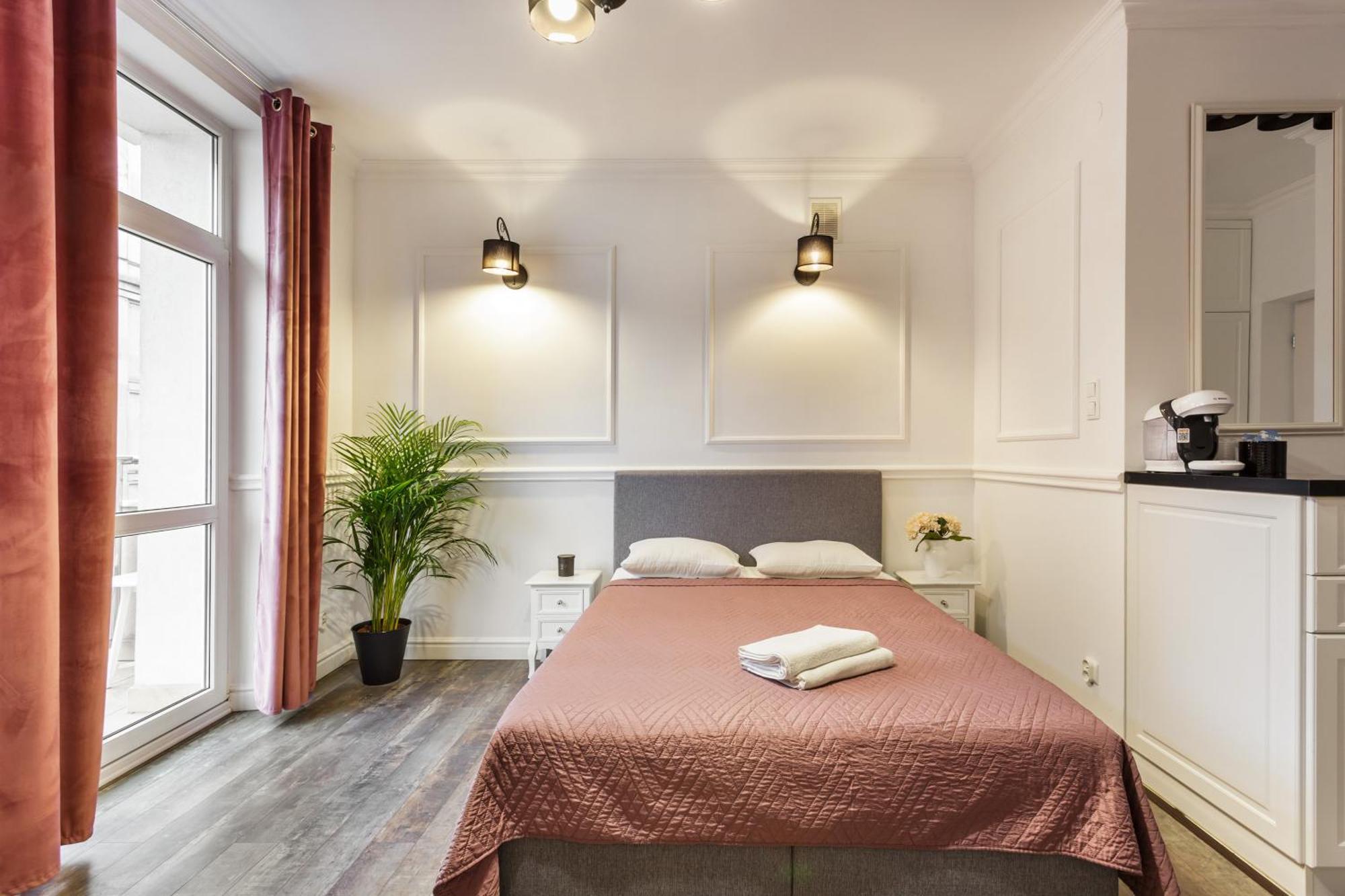 ורשה Charming Apartment In The City Center מראה חיצוני תמונה