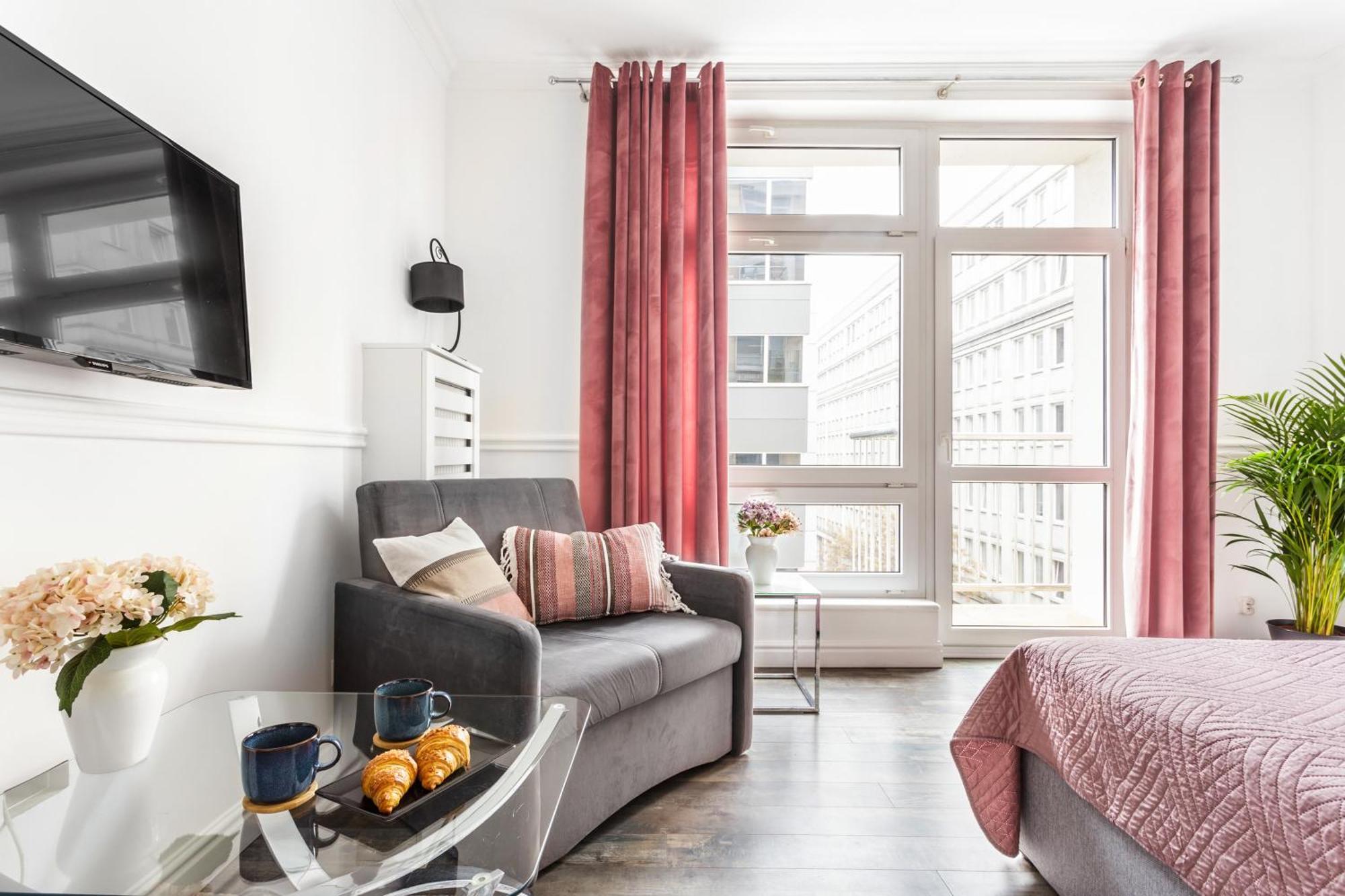 ורשה Charming Apartment In The City Center מראה חיצוני תמונה
