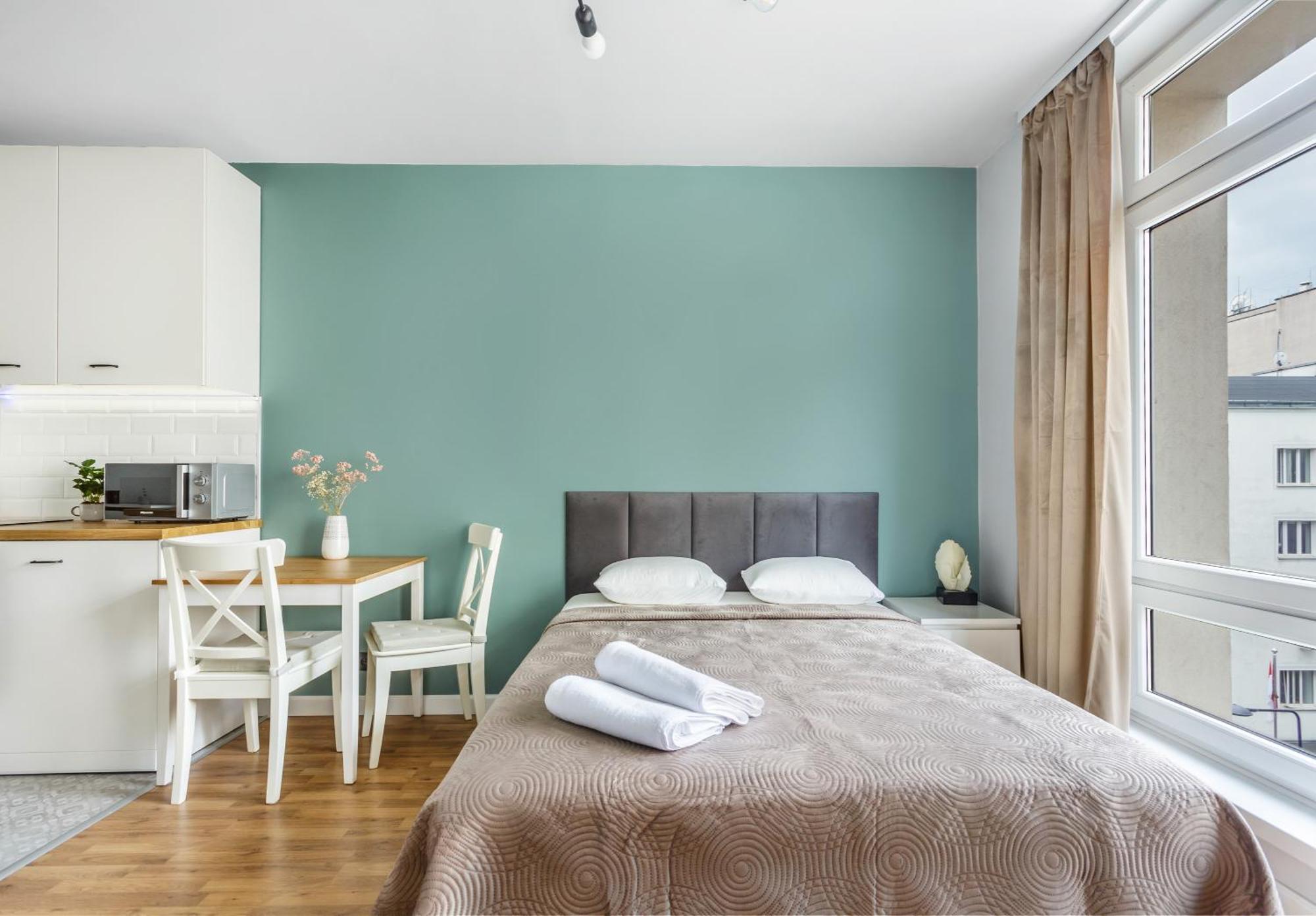 ורשה Charming Apartment In The City Center מראה חיצוני תמונה